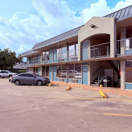 Discovery Inn Lafayette Airport I-10