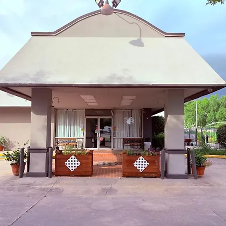 Discovery Inn Lafayette Airport I-10