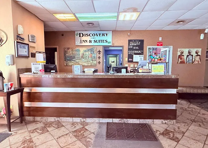 Discovery Airport I-10 2*
